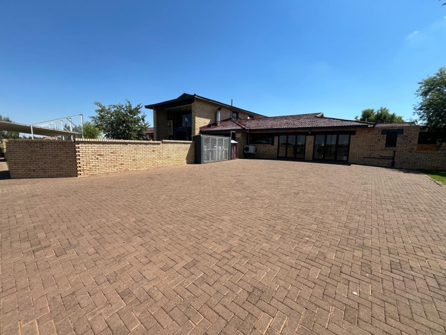 Commercial Property for Sale in Groenvlei Sh Free State